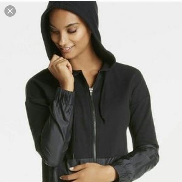 Fabletics Black Wind Haven Jacket - Small - Picture 2 of 2
